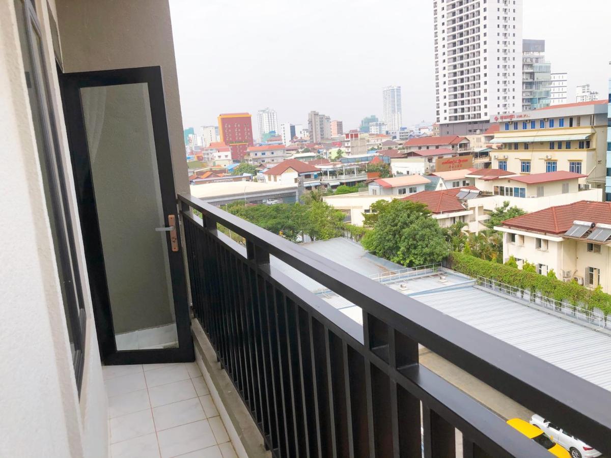 Enhet i Chamkar Mon på 60 kvm, med 2 soverom, 2 bad Phnom Penh Eksteriør bilde